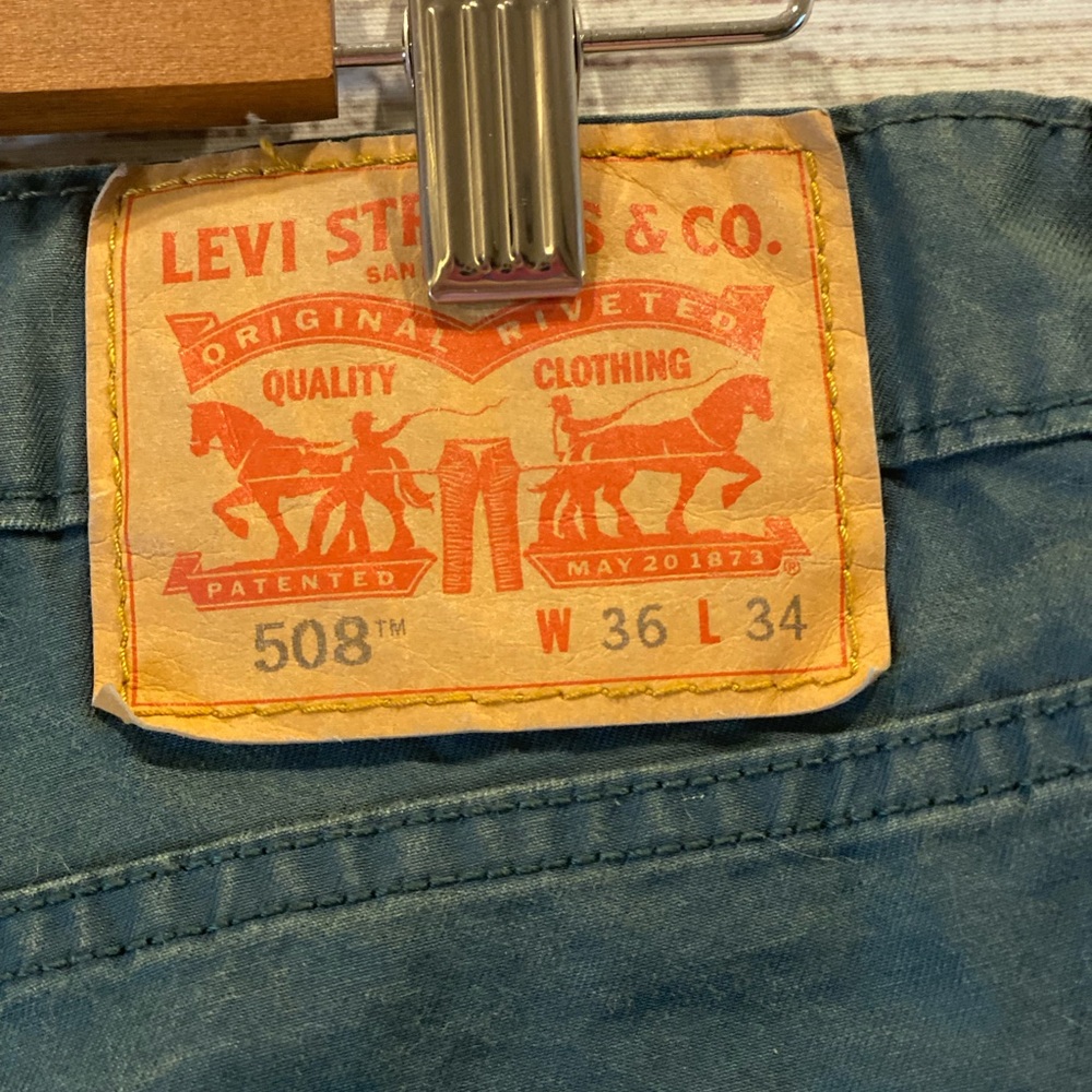 Levi Strauss men’s distressed grey blue pants - Picture 6 of 6